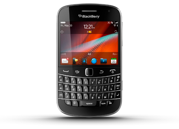blackberry-bold-9900-front