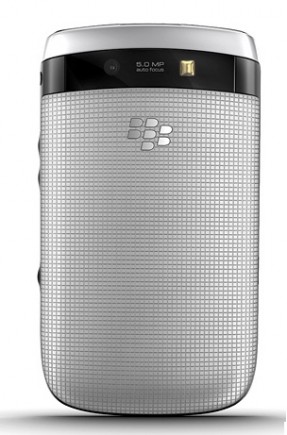 Blackberry Torch 9810 From The Backside